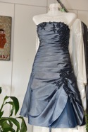 Brautkleid-Polyamid-blau-02.jpg