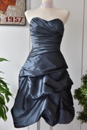 Brautkleid-Polyamid-schwarz-04.jpg