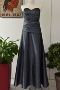 Brautkleid-Polyamid-schwarz-03.jpg